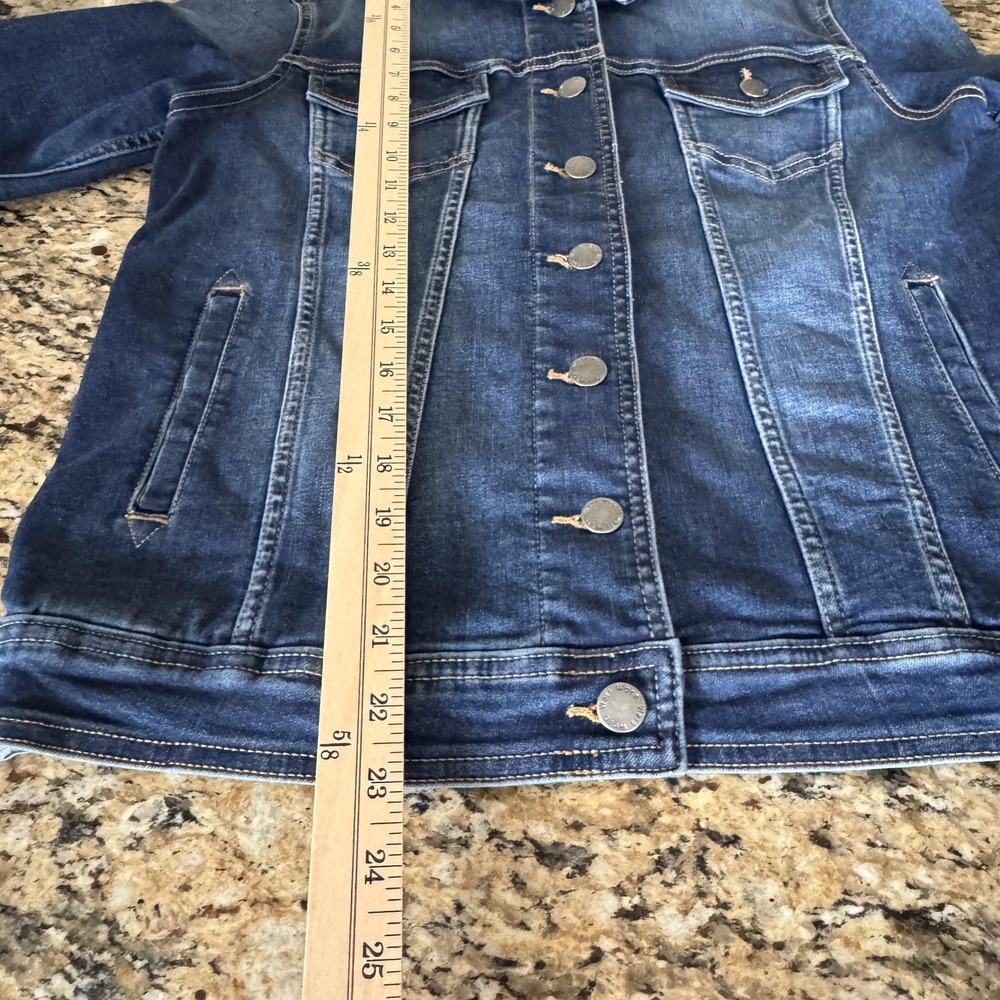 Well‎ Worn Denim Jacket Womens Small Blue Stretch Jean Trucker Coat Casual - Picture 7 of 9